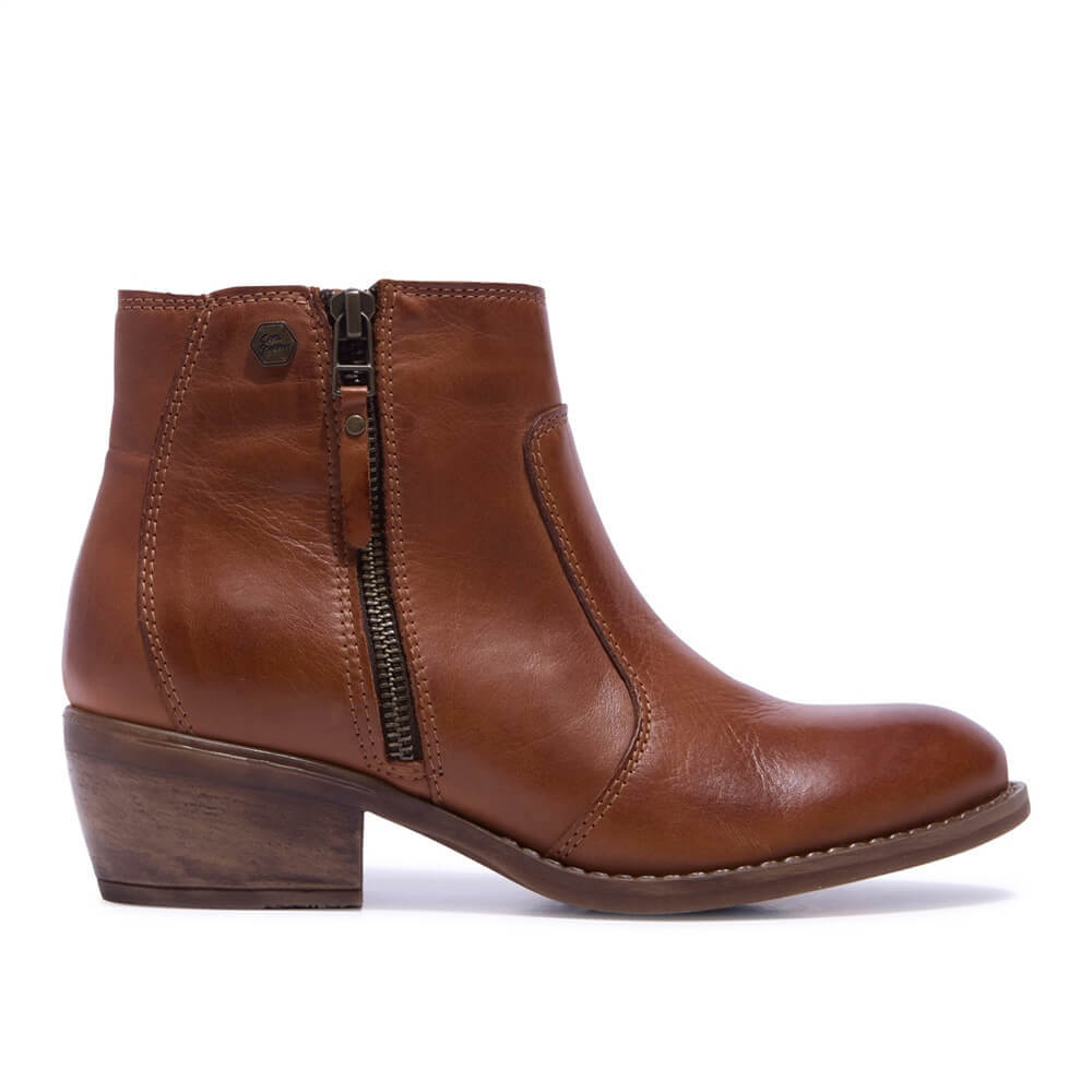 Carl Scarpa Loria Tan Leather Ankle Boots